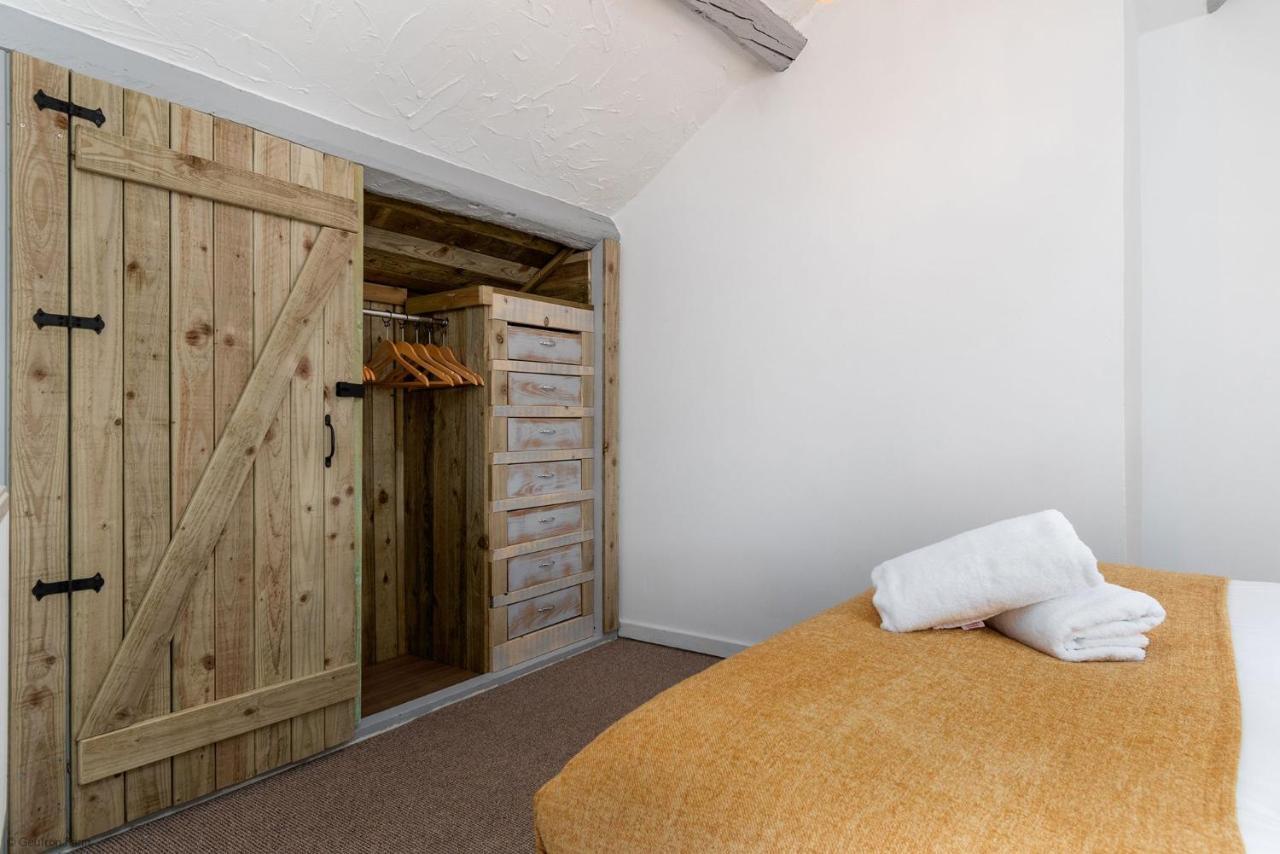 Farmhouse & Cottage At Geufron Farm - Dog Friendly Bryn-crug Exterior foto
